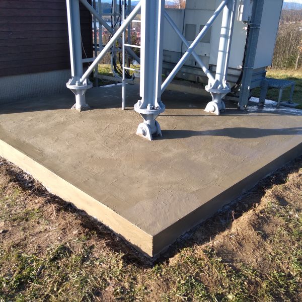 Sanace betonového soklu Frymburk